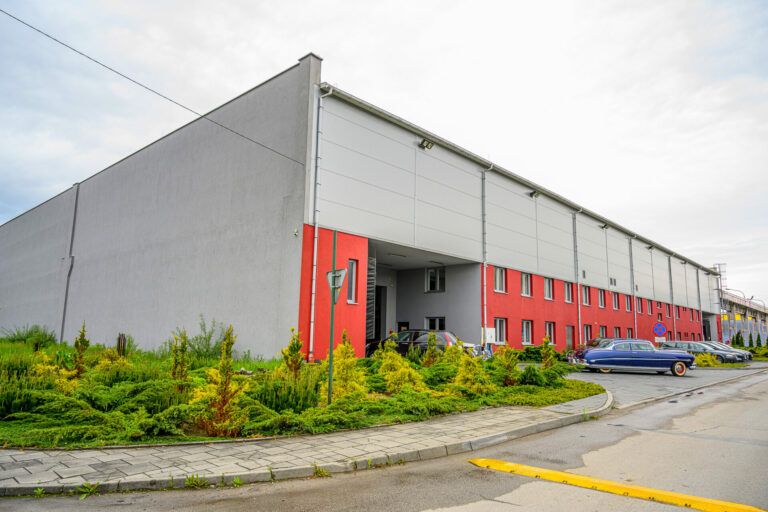 hala-krakow-sabaj-system-firma-produkcyjna